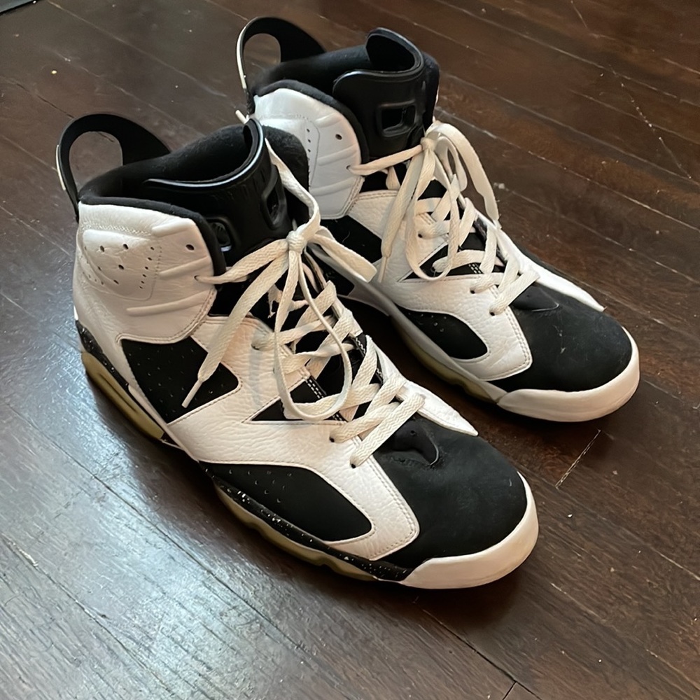 Air Jordan 7 Retro "Oreo" Black-White